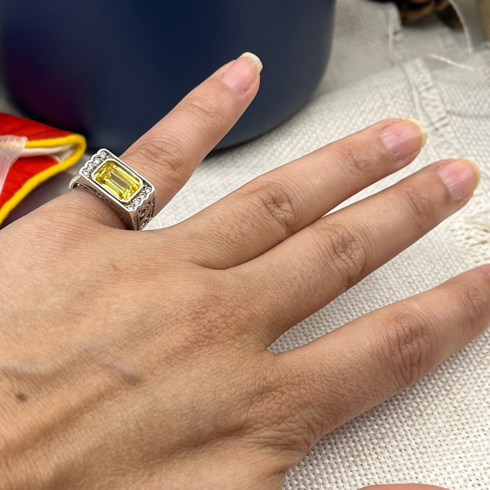 Vintage 925 Sterling Silver SWJ CZ Statement Ring – Yellow Emerald Cut Size 5.75 - Picture 8 of 17